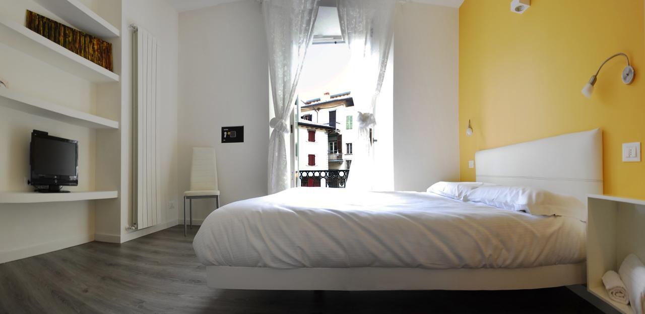 Iseo - &