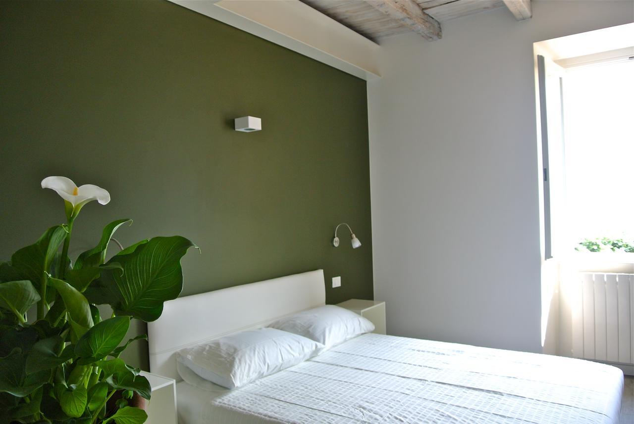 Iseo - & * Castro (Lombardy)