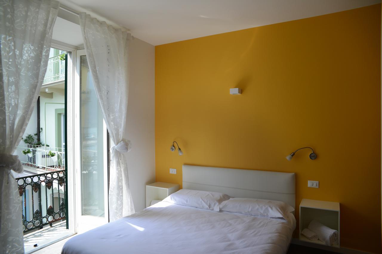 Iseo - & * Castro (Lombardy)
